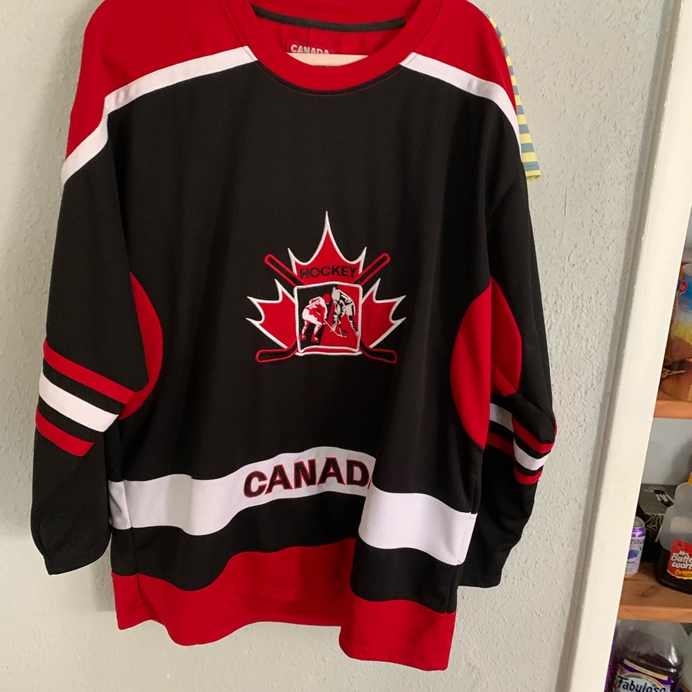 Men’s Canadian Hockey Jersey